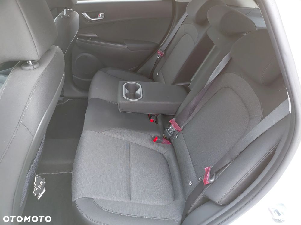Hyundai Kona 39kWh Smart - 16