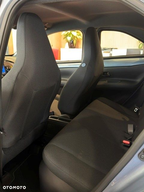 Toyota Aygo X Hybrid 1.5 Comfort e-CVT - 7