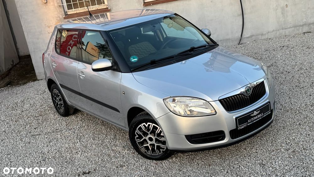 Skoda Fabia 1.2 HTP STYLE EDITION - 8