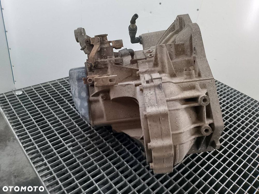 SKRZYNIA BIEGÓW MANUALNA SUZUKI SX 4 I 1.6 16V - 3