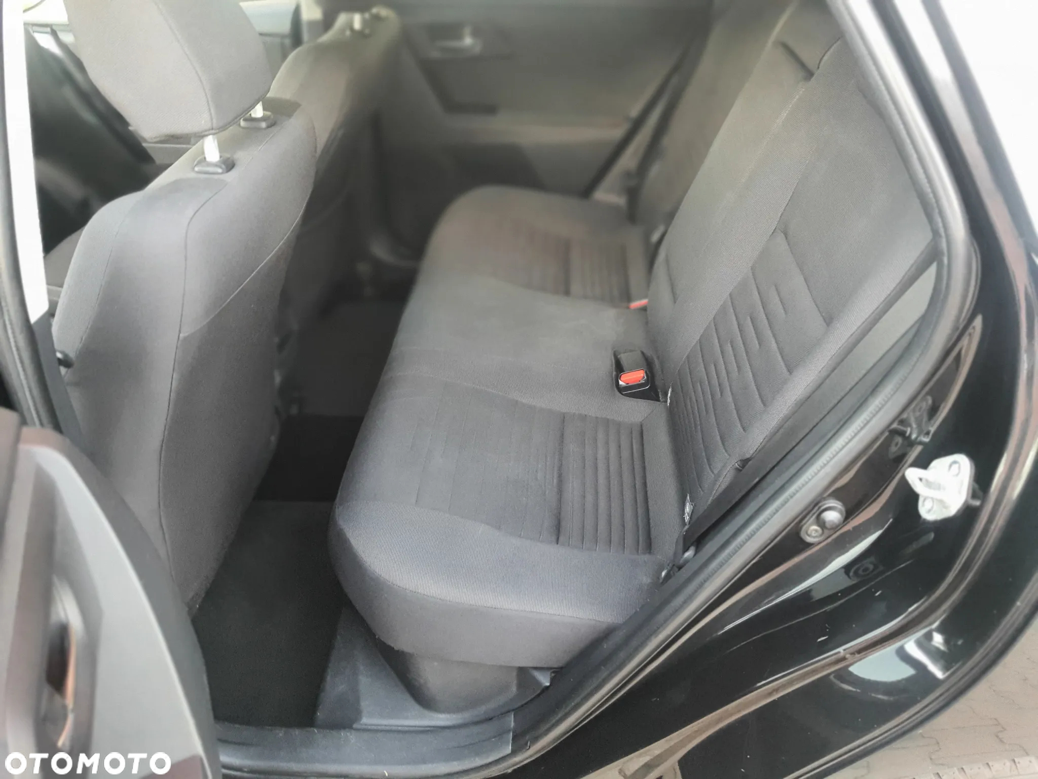 Toyota Auris - 16