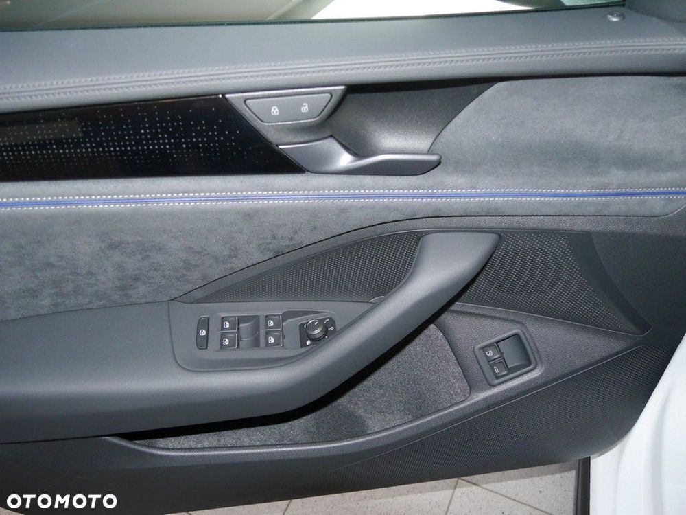 Volkswagen Passat 2.0 TSI 4Mot R-Line Plus DSG - 6