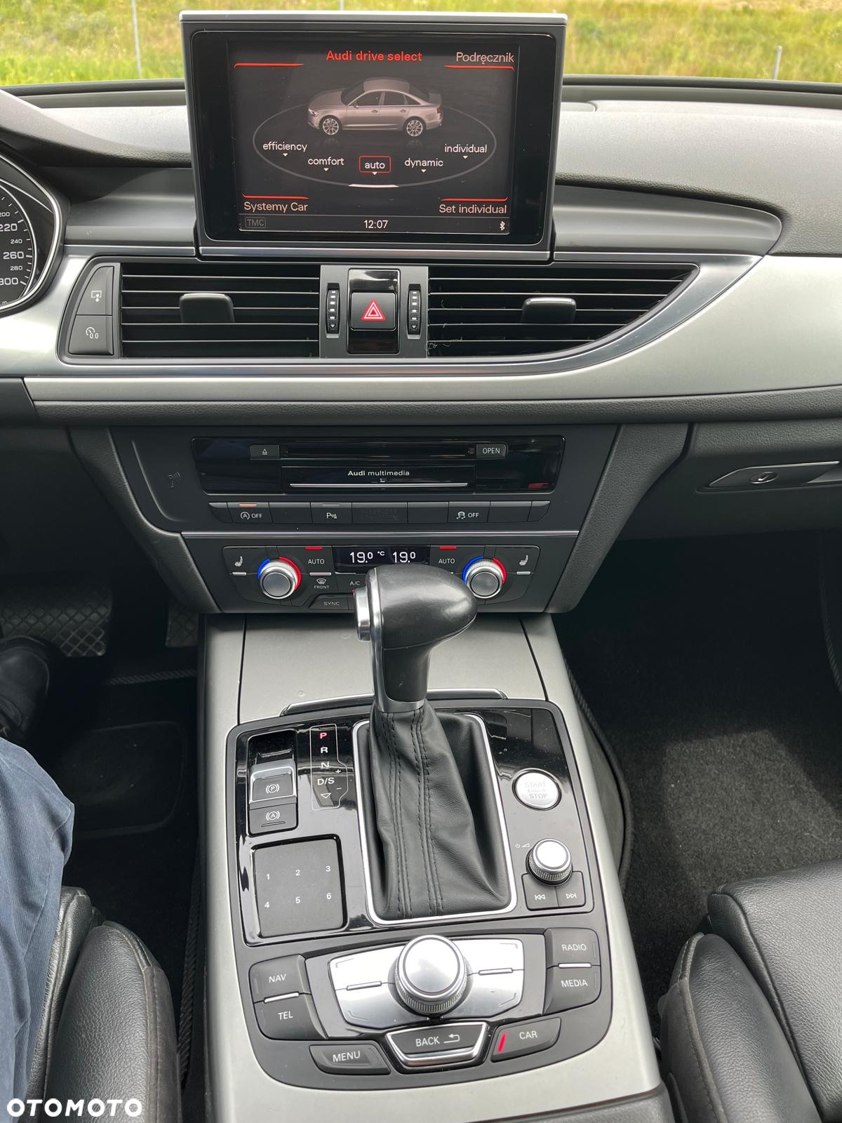 Audi A6 2.0 TDI ultra S tronic - 11