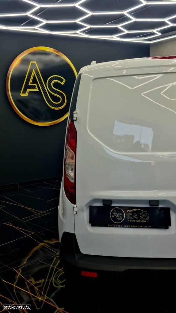 Ford Transit Connect - 22