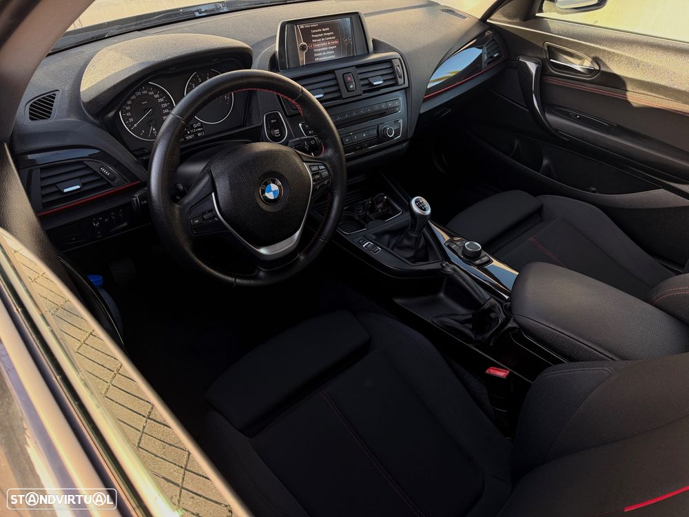 BMW 116 i Sport Line - 4