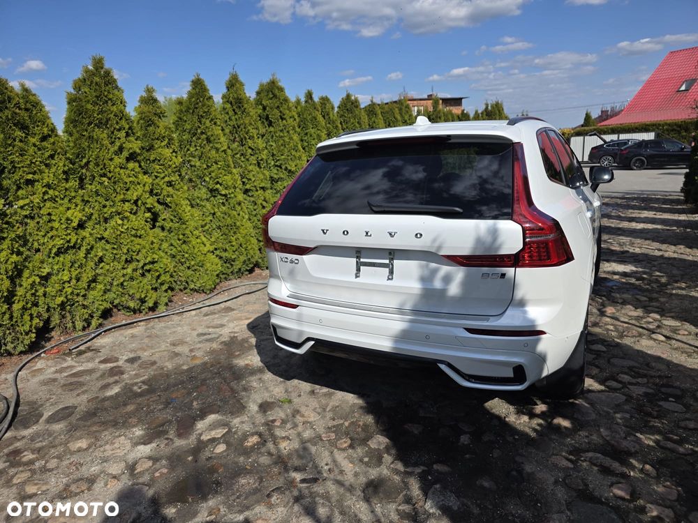 Volvo XC 60 B6 B AWD Momentum Pro - 3