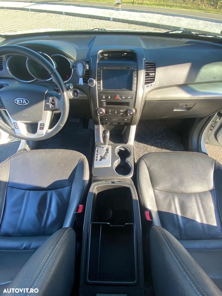 Kia Sorento 2.2 DSL 4x4 Aut. Executive - 38