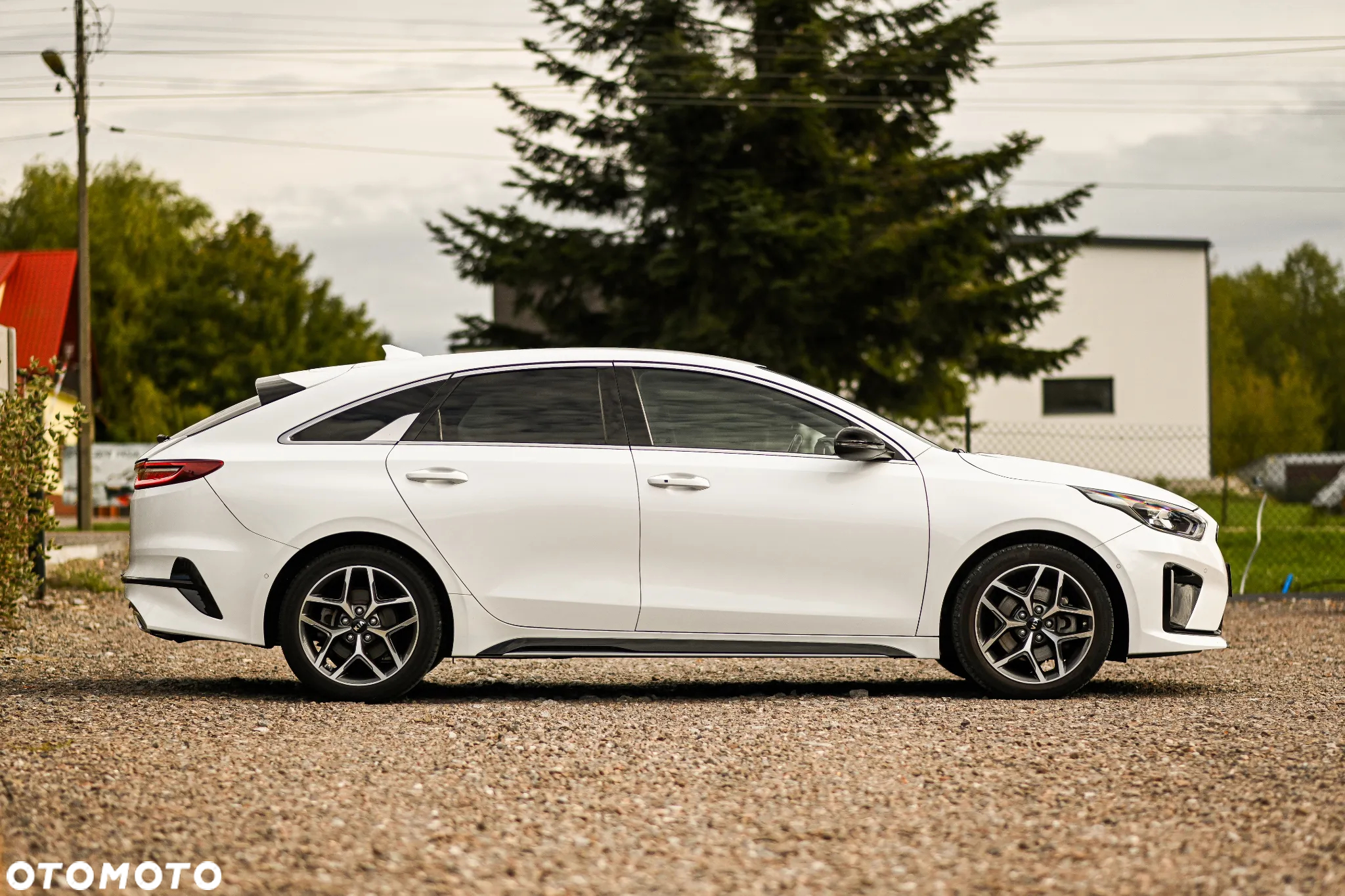 Kia ProCeed 1.6 CRDi GT Line DCT - 4