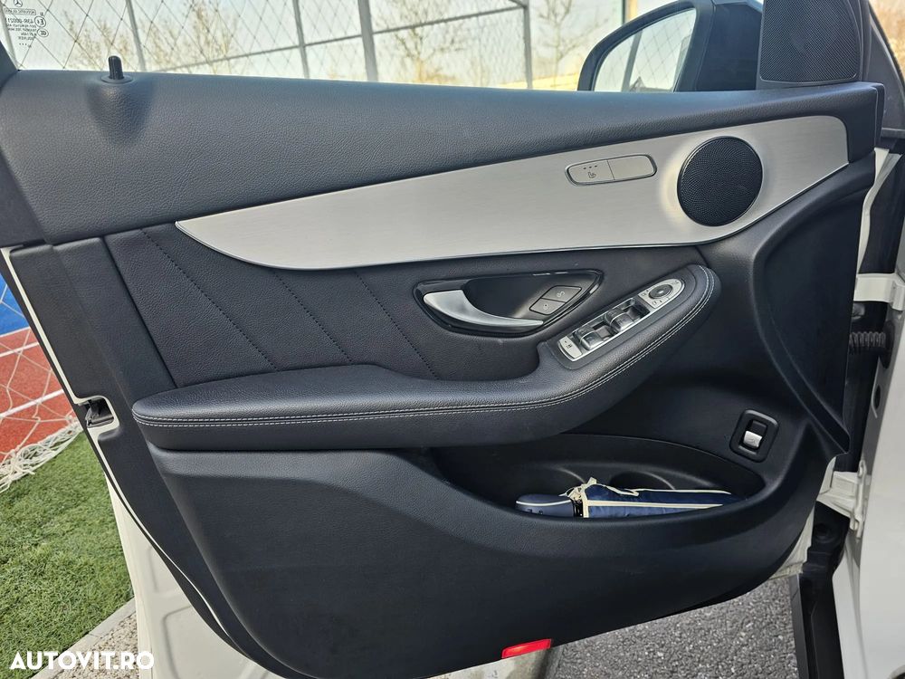 Mercedes-Benz GLC - 10