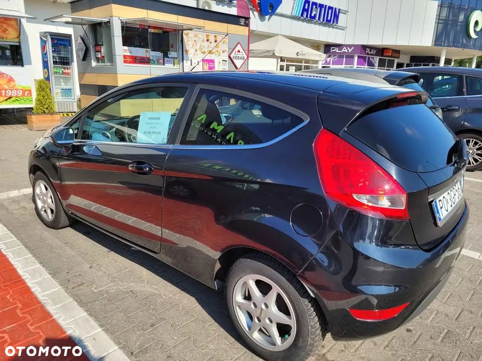 Ford Fiesta 1.4 Ghia - 7