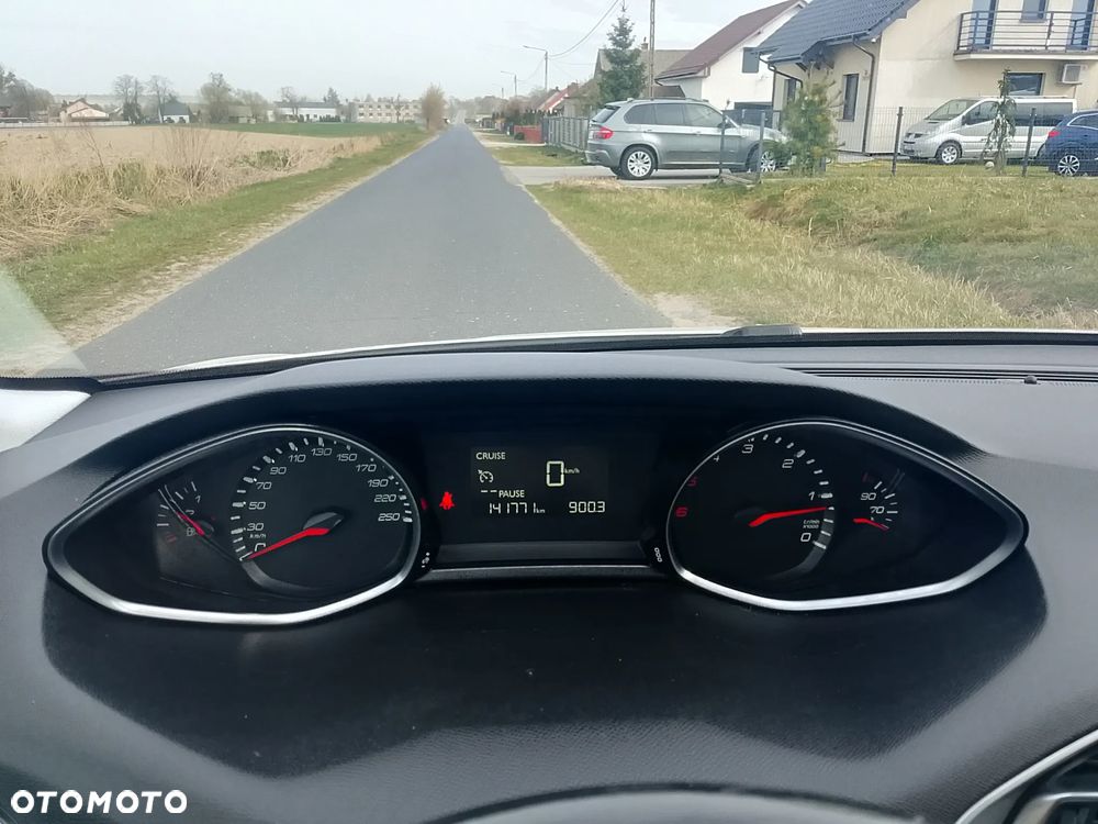 Peugeot 308 BlueHDi FAP 120 Stop&Start Style - 22