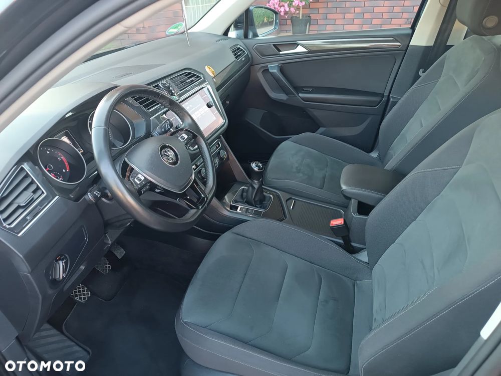 Volkswagen Tiguan - 13