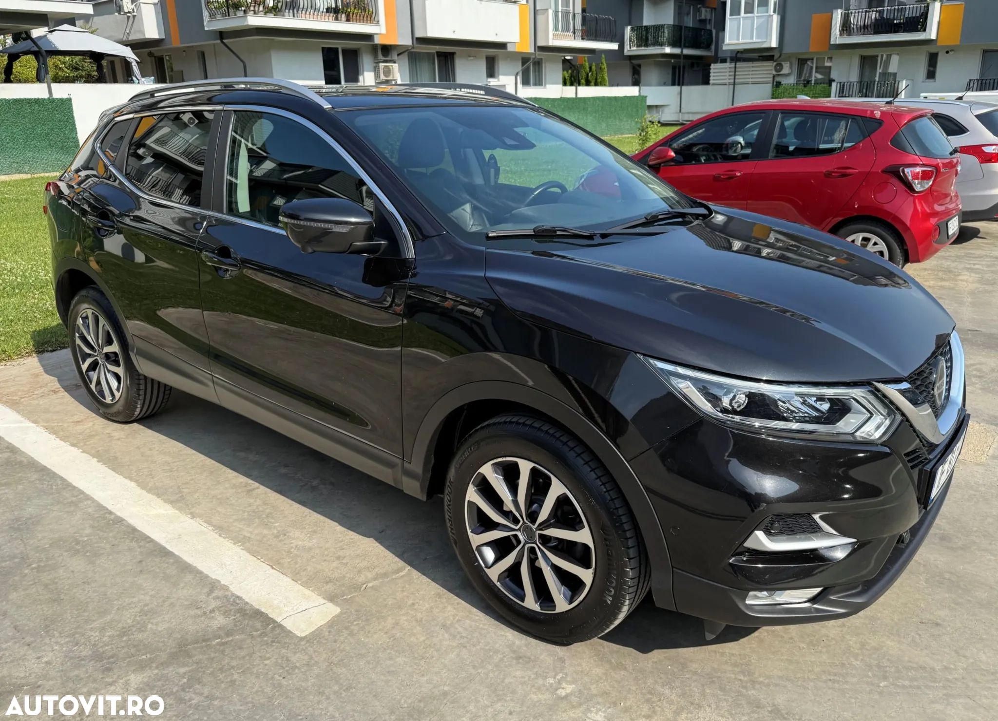 Nissan Qashqai - 1