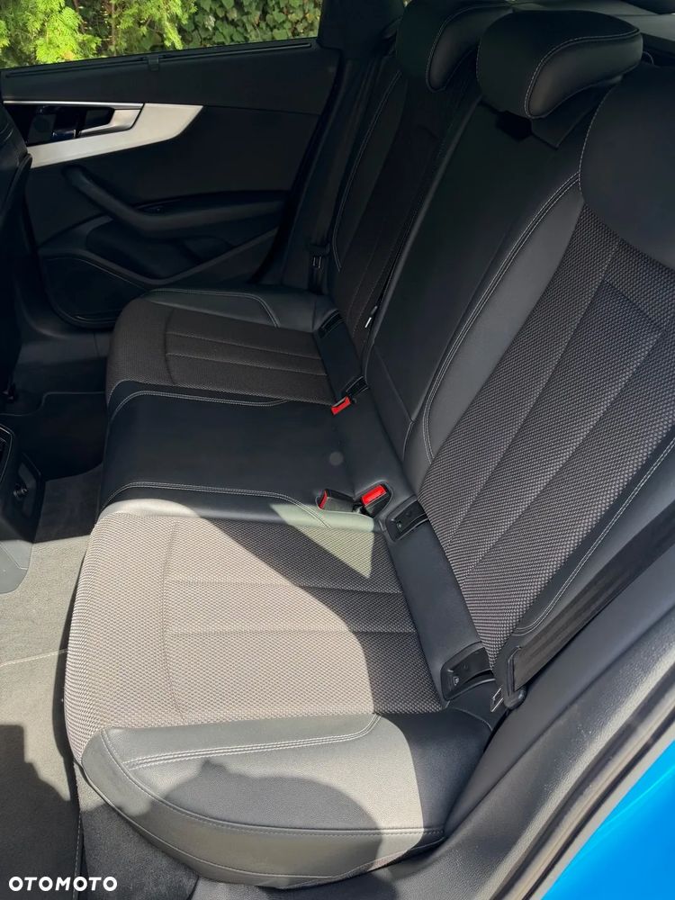 Audi A4 Avant 40 TDI S tronic S line - 12