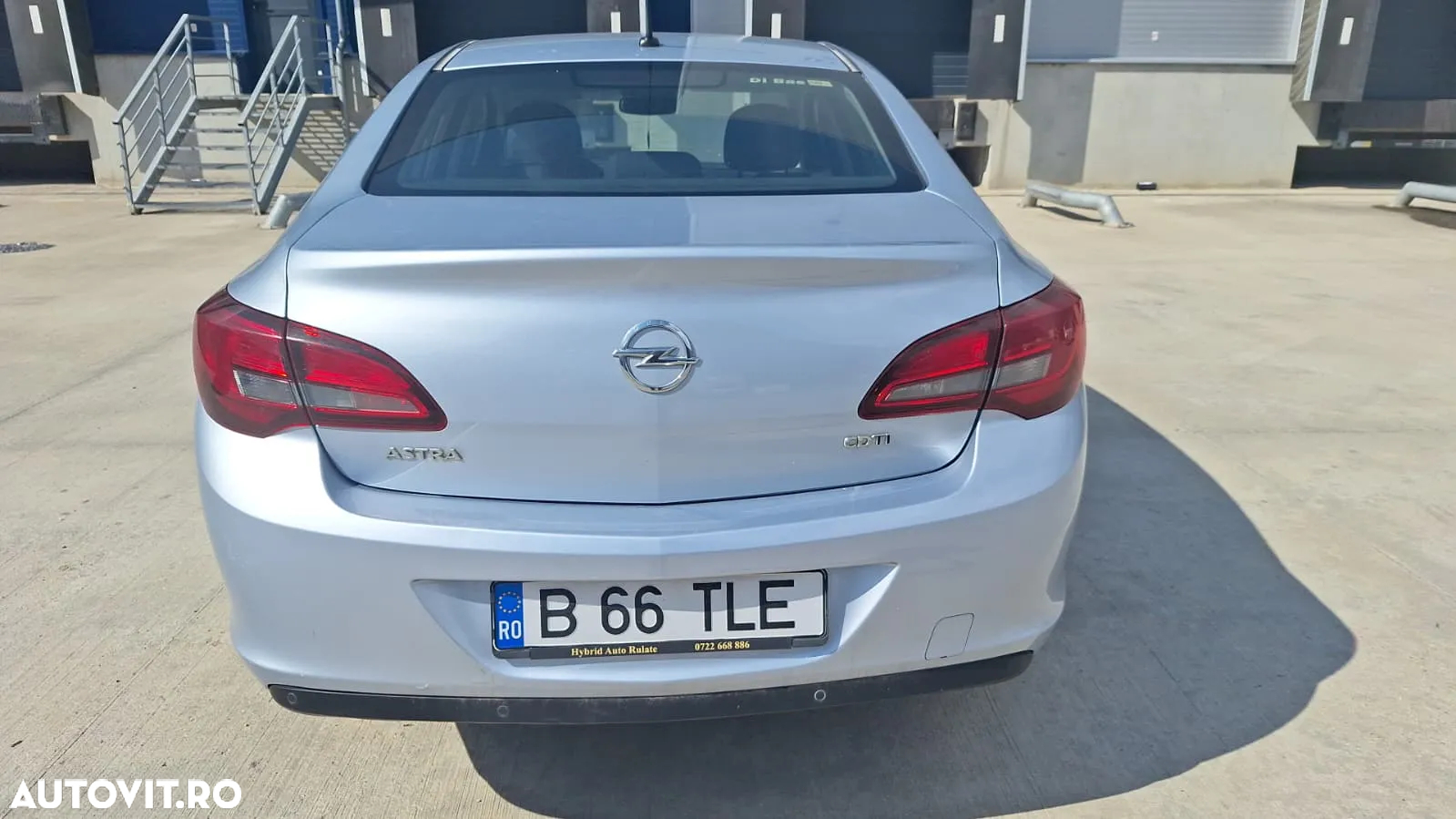 Opel Astra - 4