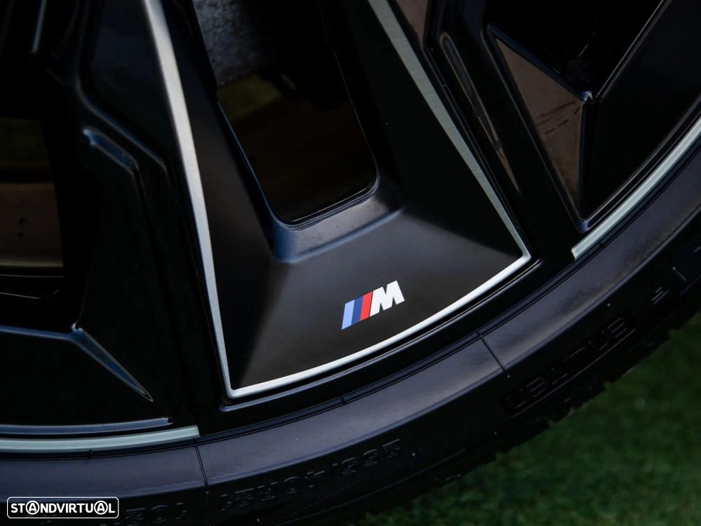 BMW i7 eDrive50 Pack Desportivo M Pro - 17