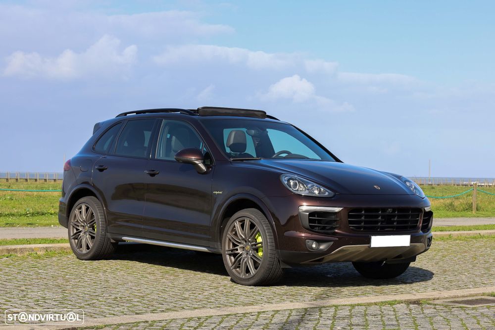 Porsche Cayenne S E-Hybrid Platinum Edition - 2
