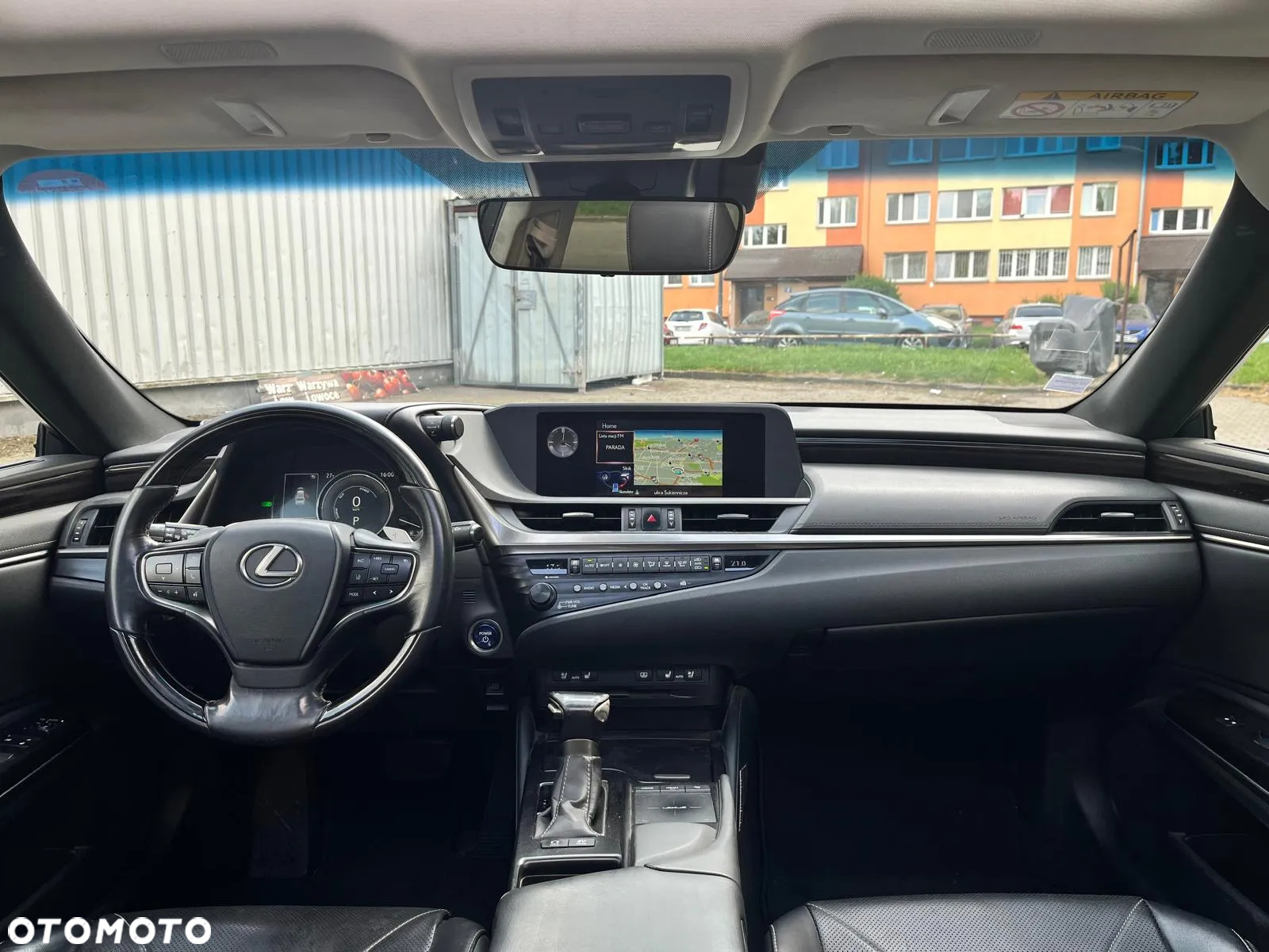 Lexus ES 300h Luxury Line - 25