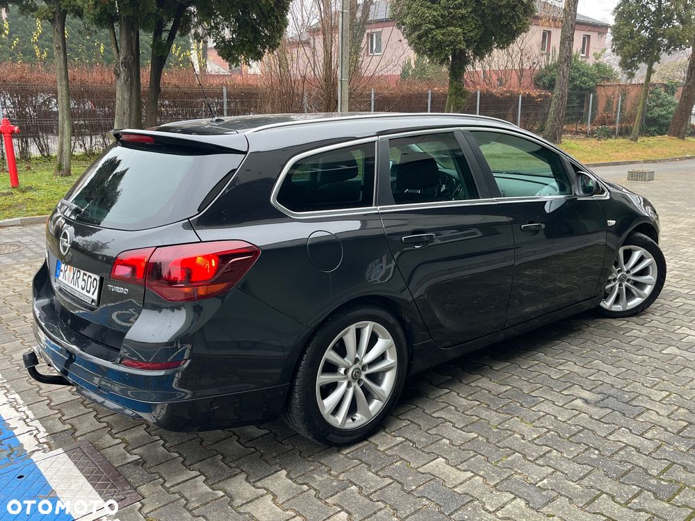 Opel Astra 1.6 Turbo Innovation - 12