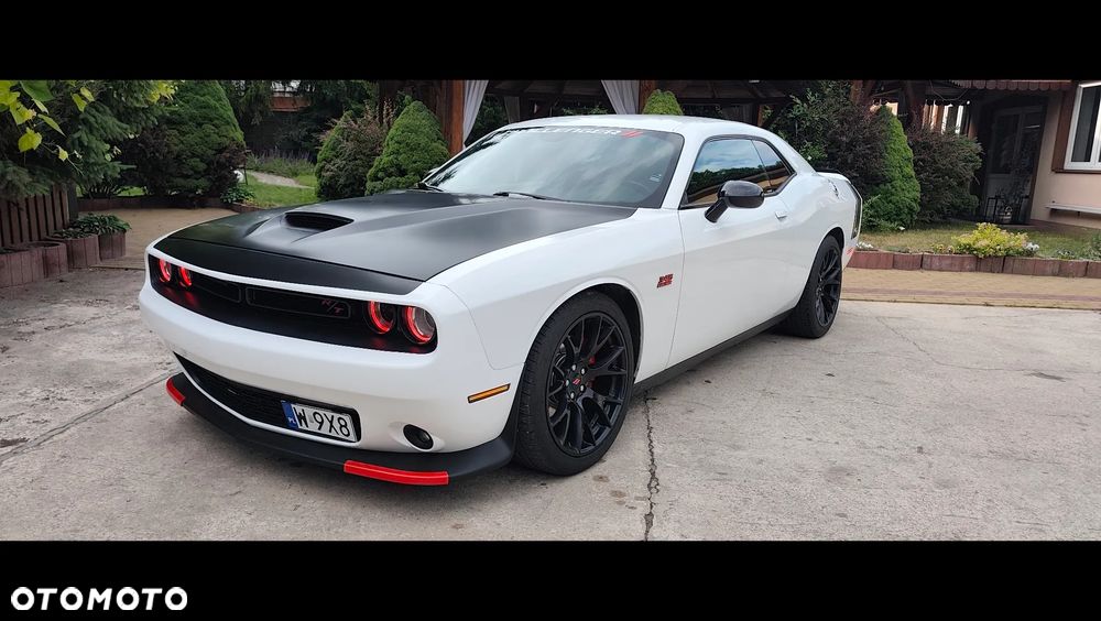 Dodge Challenger 5.7 R/T - 26