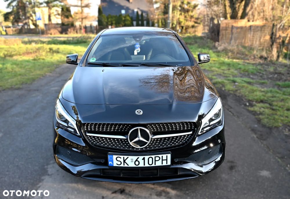 Mercedes-Benz CLA 200 7G-DCT AMG Line - 8