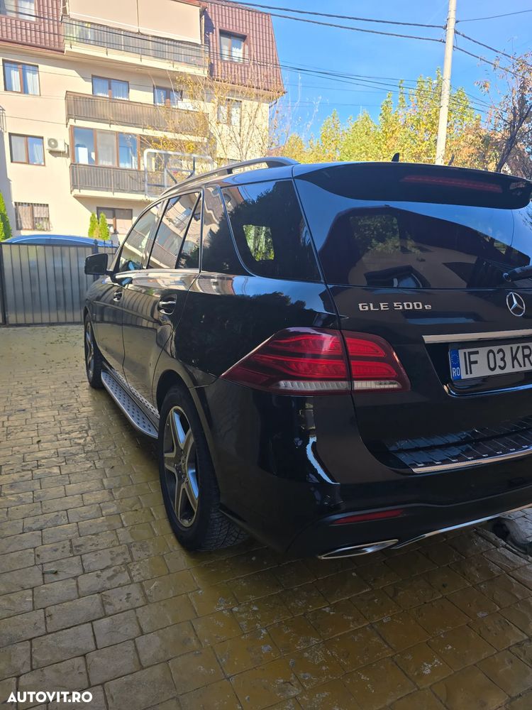 Mercedes-Benz GLE 500 e 4MATIC - 18