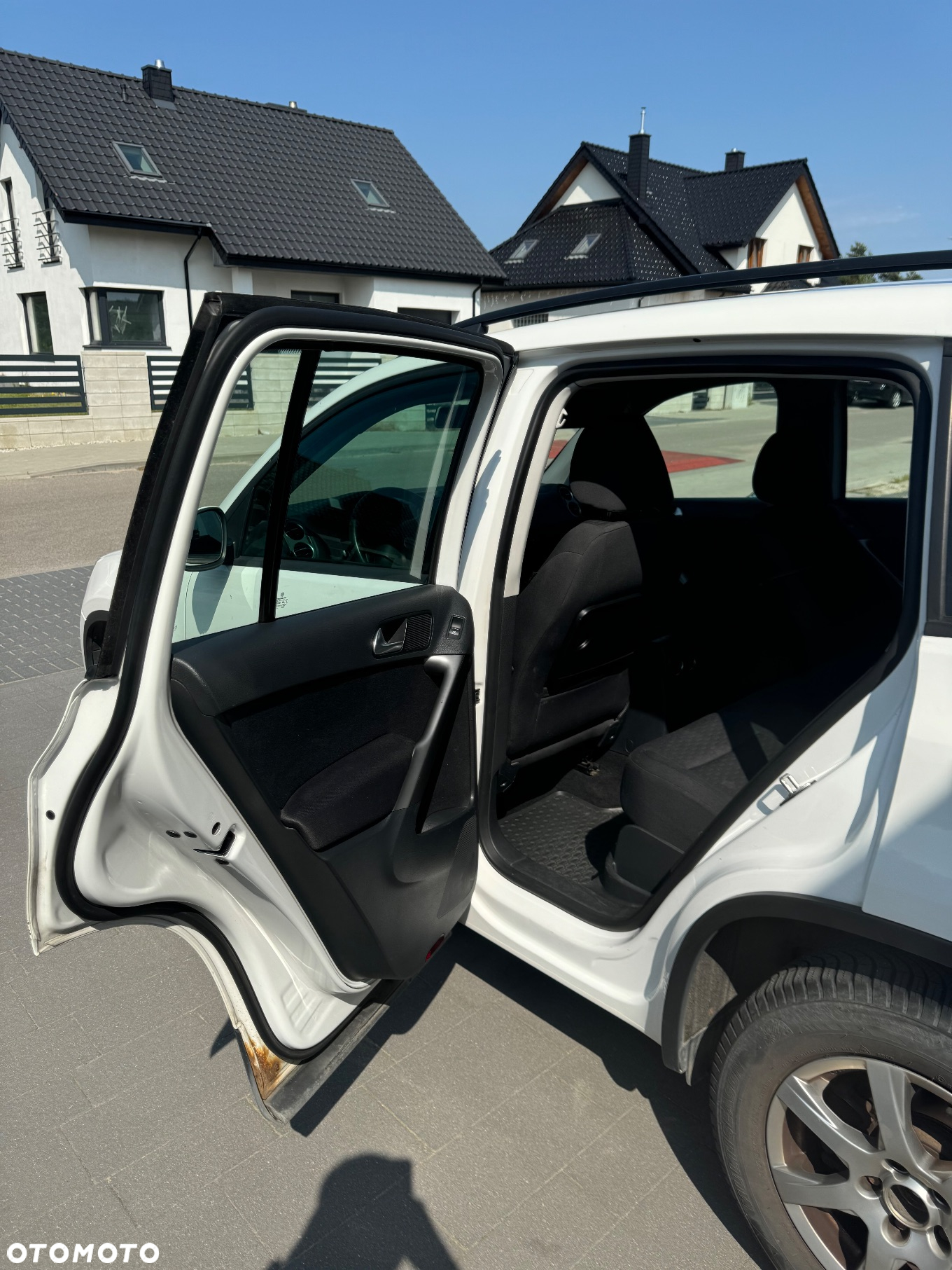Volkswagen Tiguan - 8