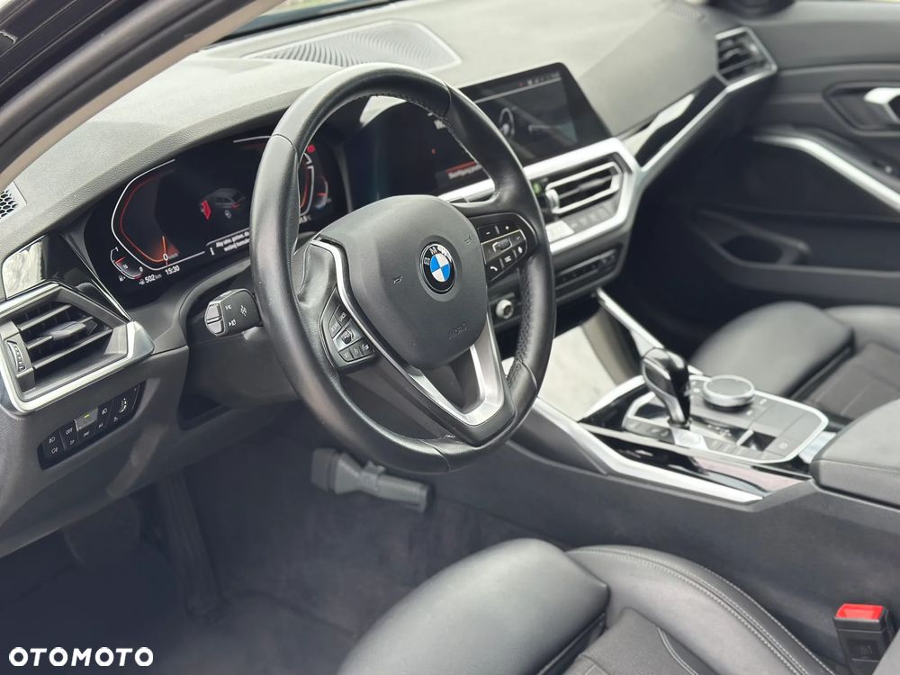 BMW Seria 3 - 9