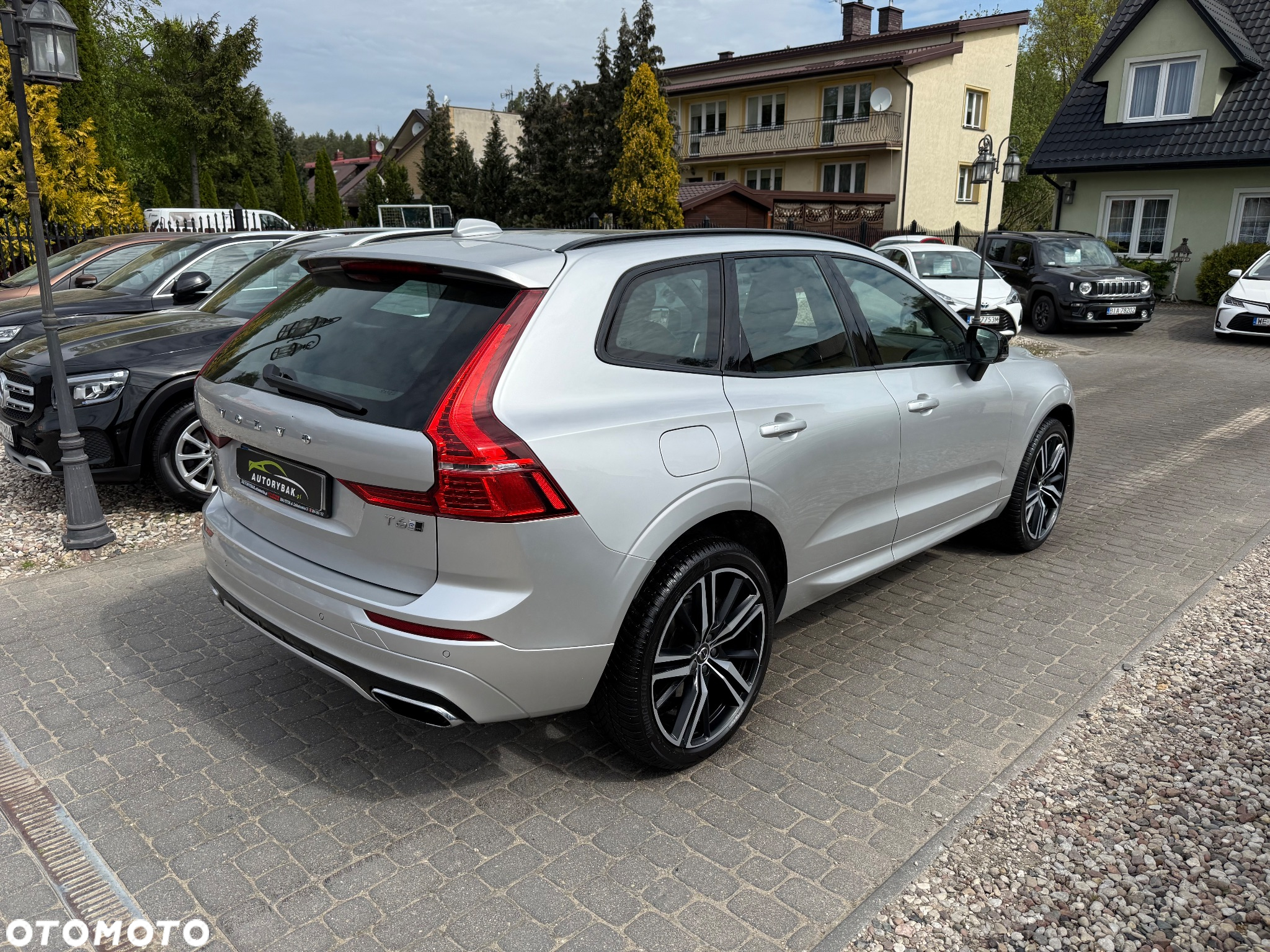Volvo XC 60 T6 AWD R-Design - 35