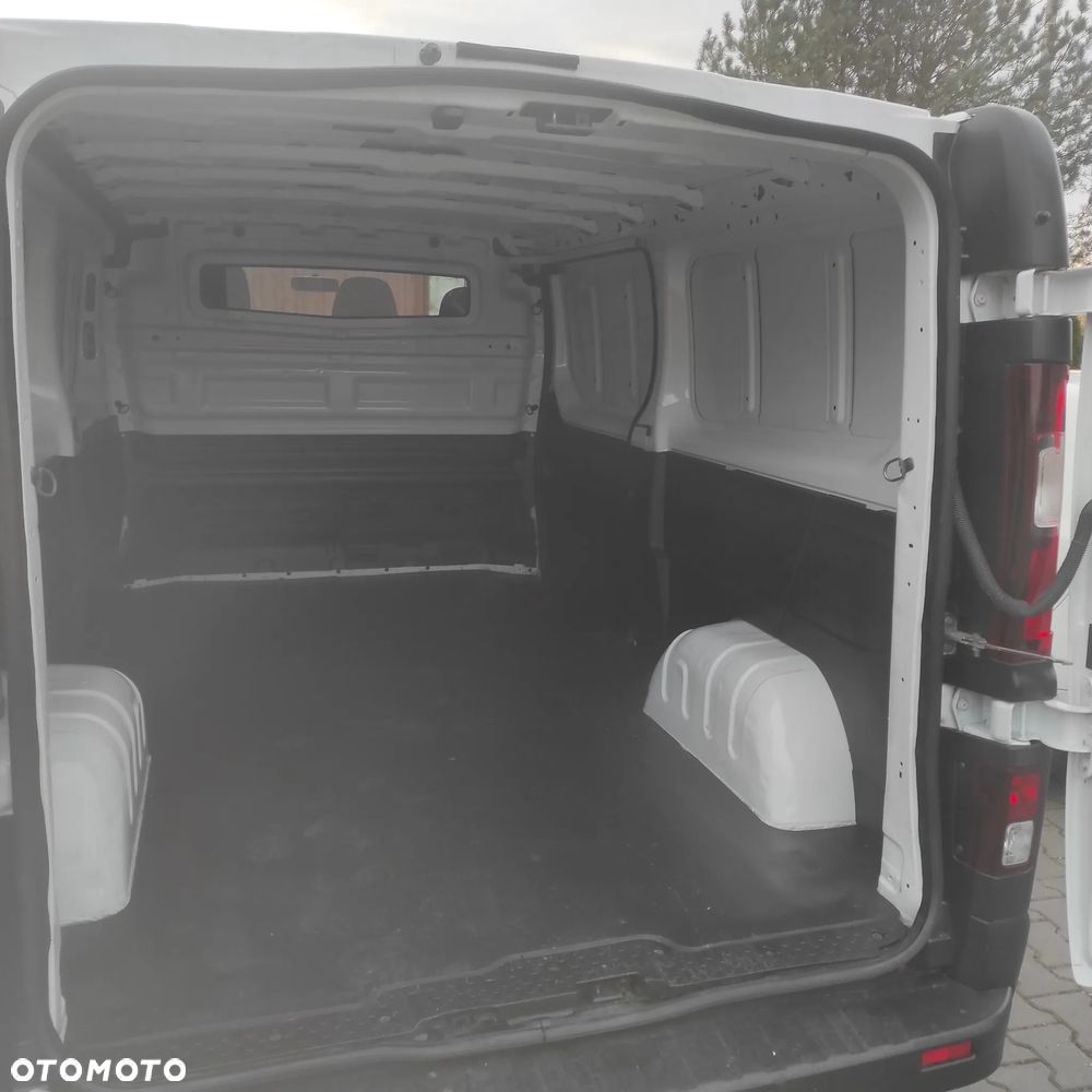 Renault Trafic - 15