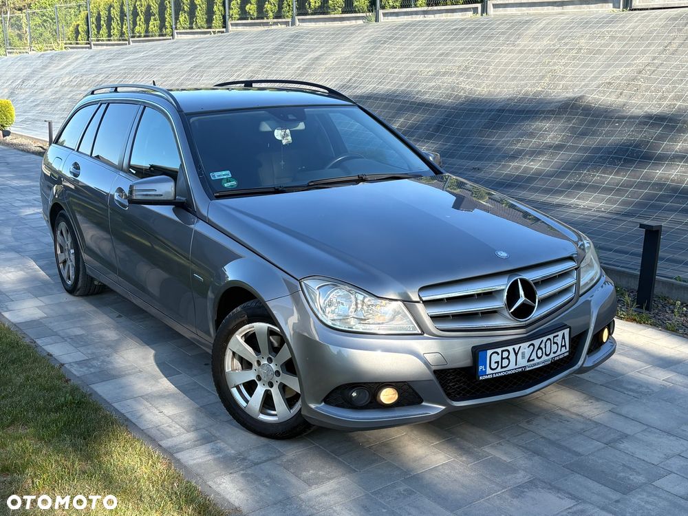Mercedes-Benz Klasa C 200 CDI DPF BlueEFFICIENCY Special Edition - 2