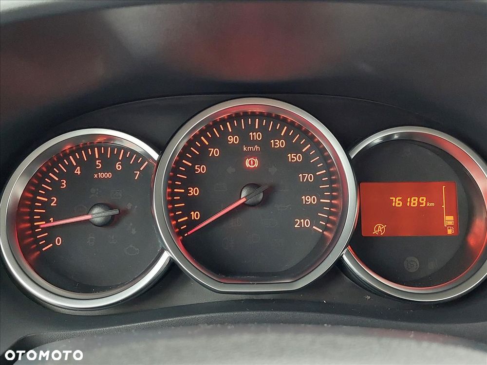 Dacia Lodgy 1.5 Blue dCi Laureate S&S EU6d - 14