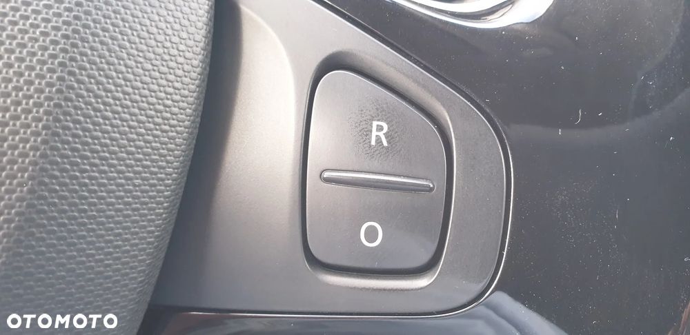 Renault Clio 1.2 16V Limited Plus - 34