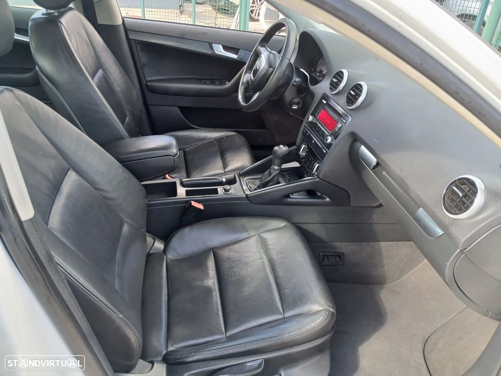 Audi A3 Sportback 2.0 TDi Sport - 23