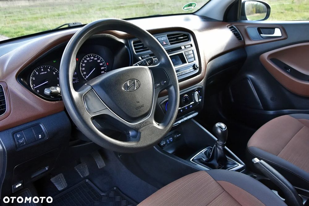 Hyundai i20 1.25 Classic + - 16