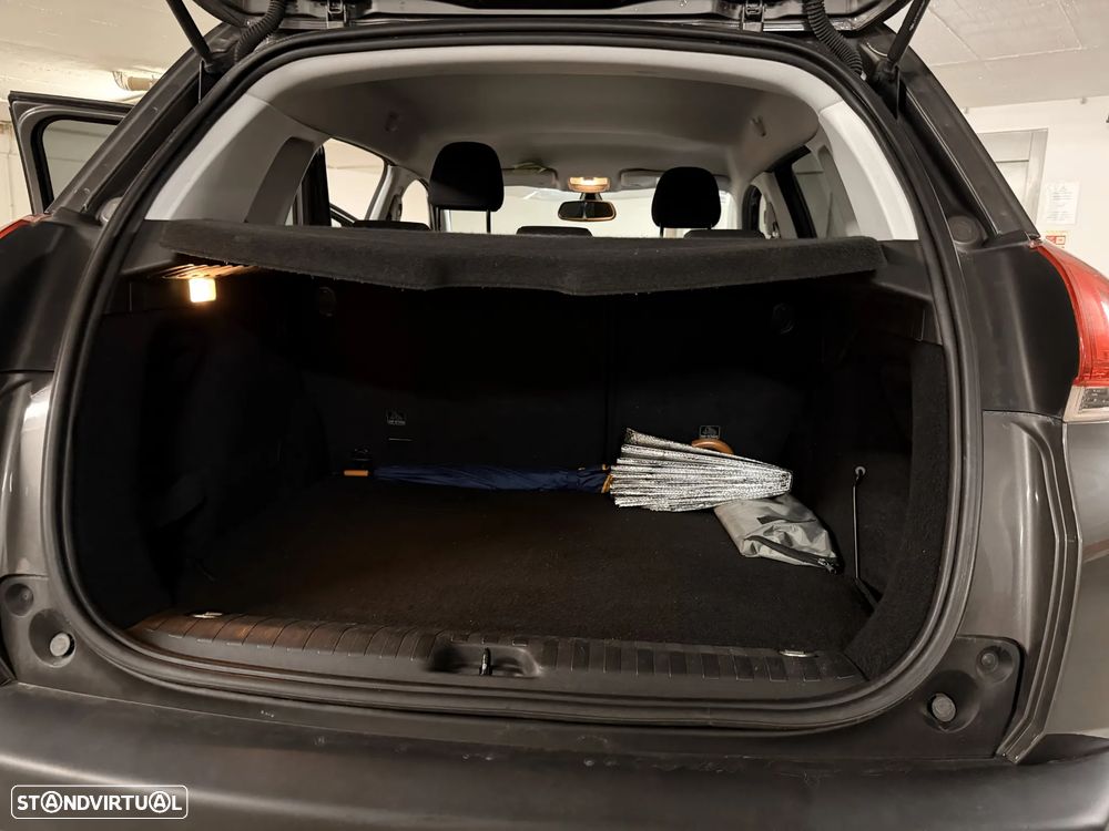 Peugeot 2008 1.6 BlueHDi Style - 6