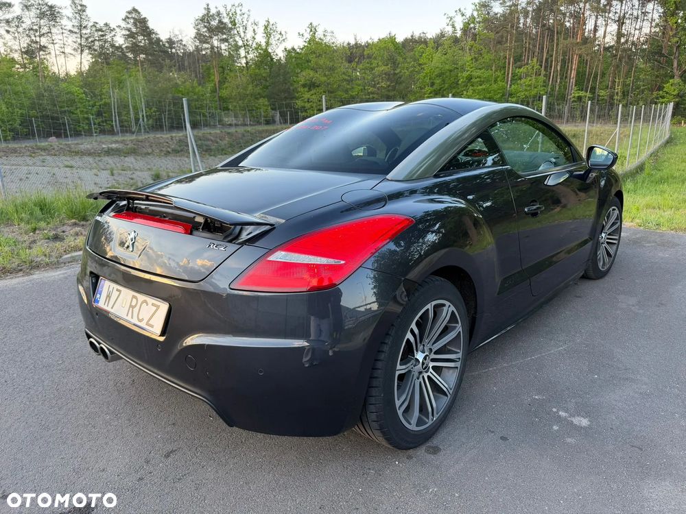 Peugeot RCZ - 3