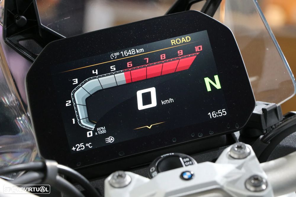BMW F 900 GS - 6