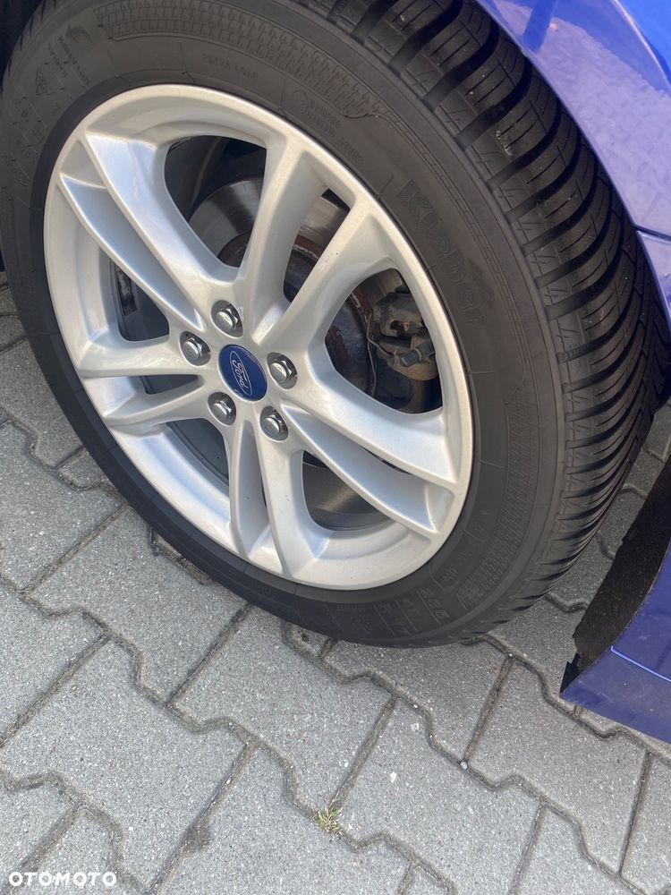 Ford Fusion - 14