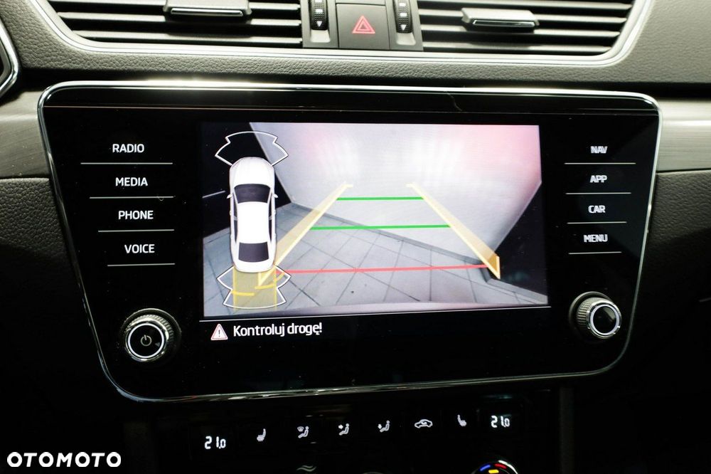 Skoda Superb 2.0 TSI Style DSG - 22