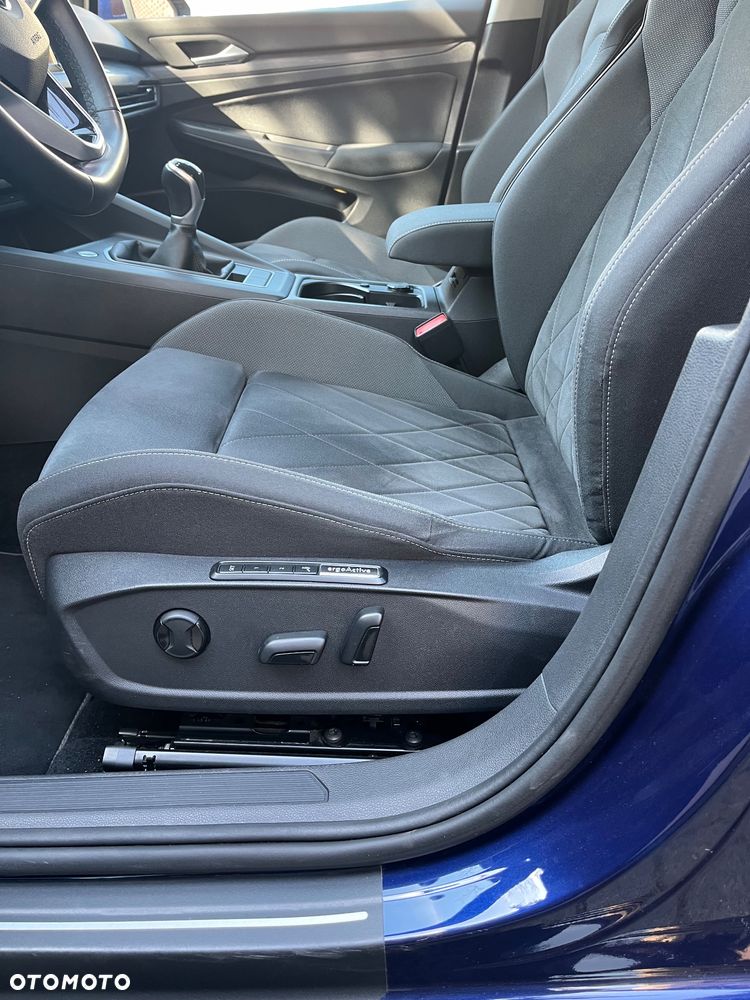 Volkswagen Golf 1.5 TSI EVO Style - 10