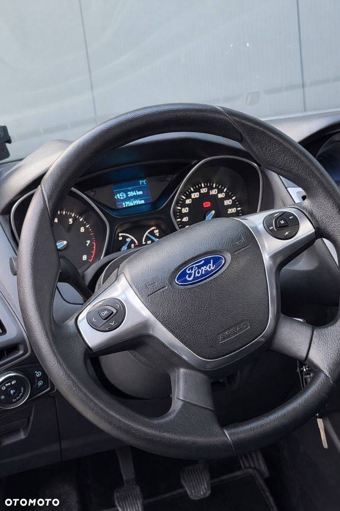Ford Focus 1.6 Titanium - 6