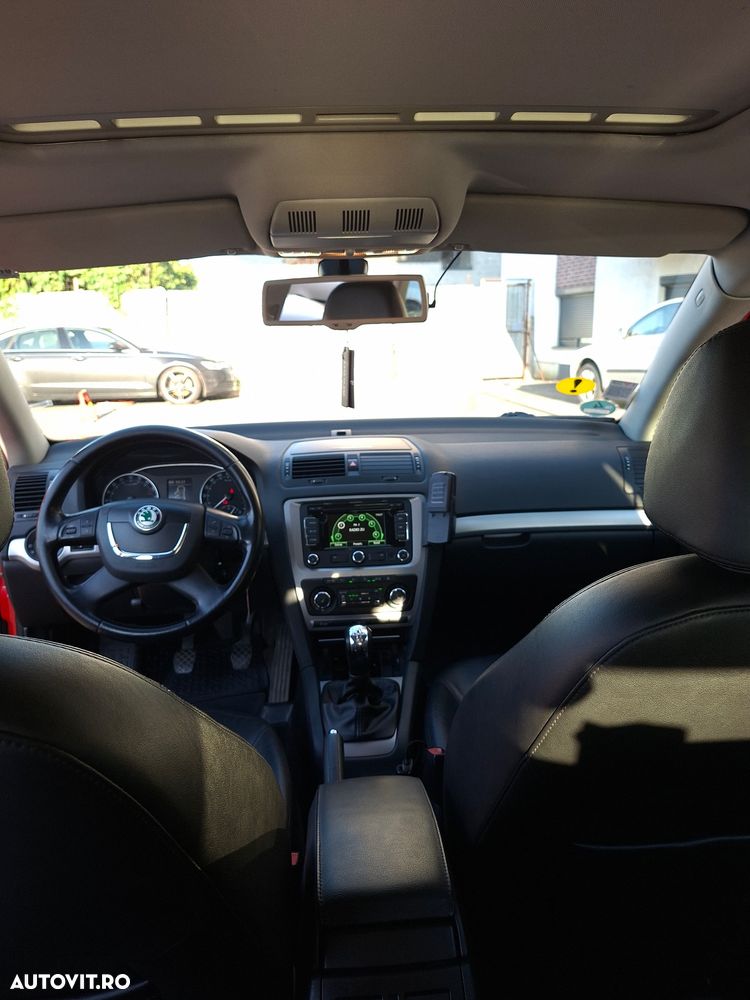 Skoda Octavia - 6