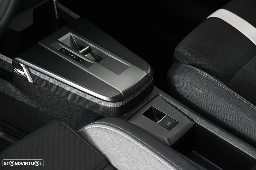 Opel Frontera 1.2 Hybrid GS eDCT - 23