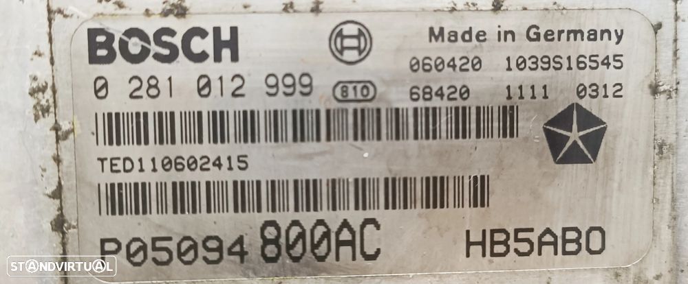 Centralina motor Crysler Voyager 2.8 Crdi referência esse 0281012999, P05094800 AC. - 2