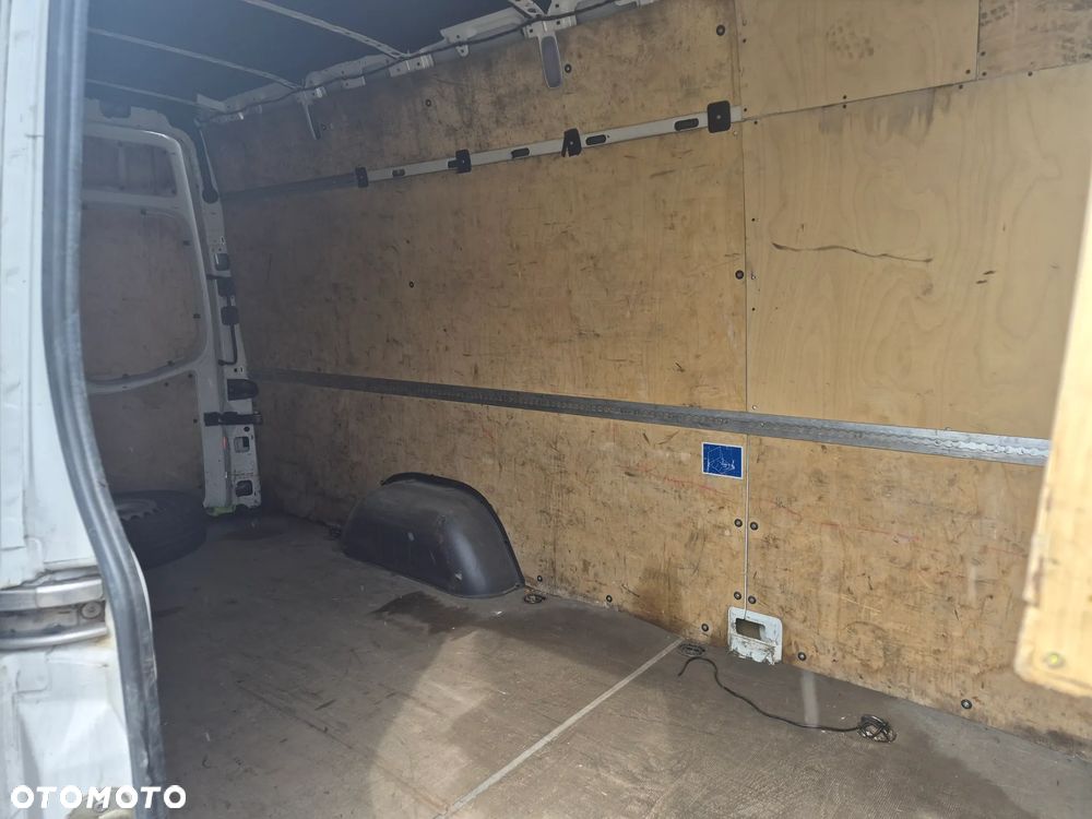 Volkswagen Crafter - 6