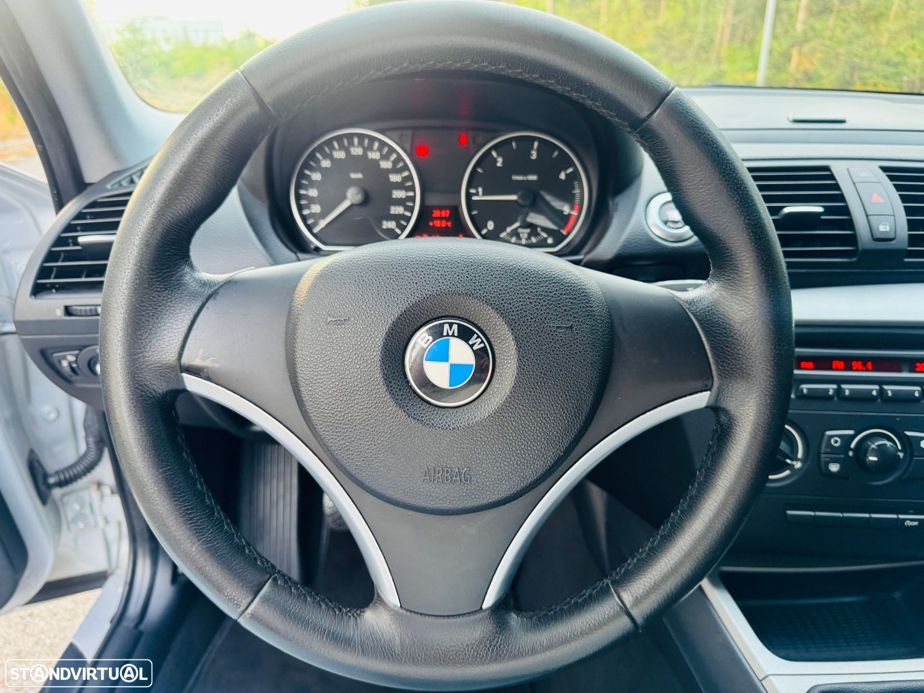 BMW 118 d Line Sport - 18