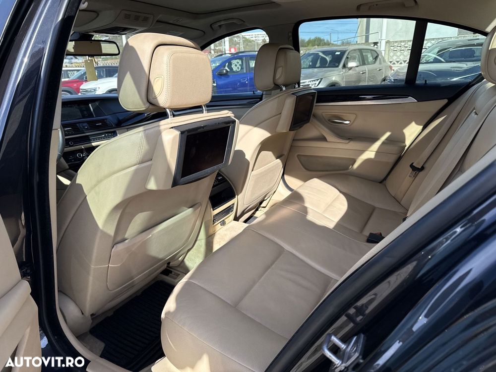 BMW 5 Series 2011 — imagine 9