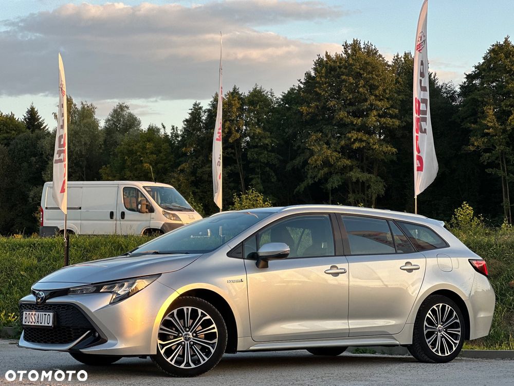 Toyota Corolla 1.8 Hybrid - 12