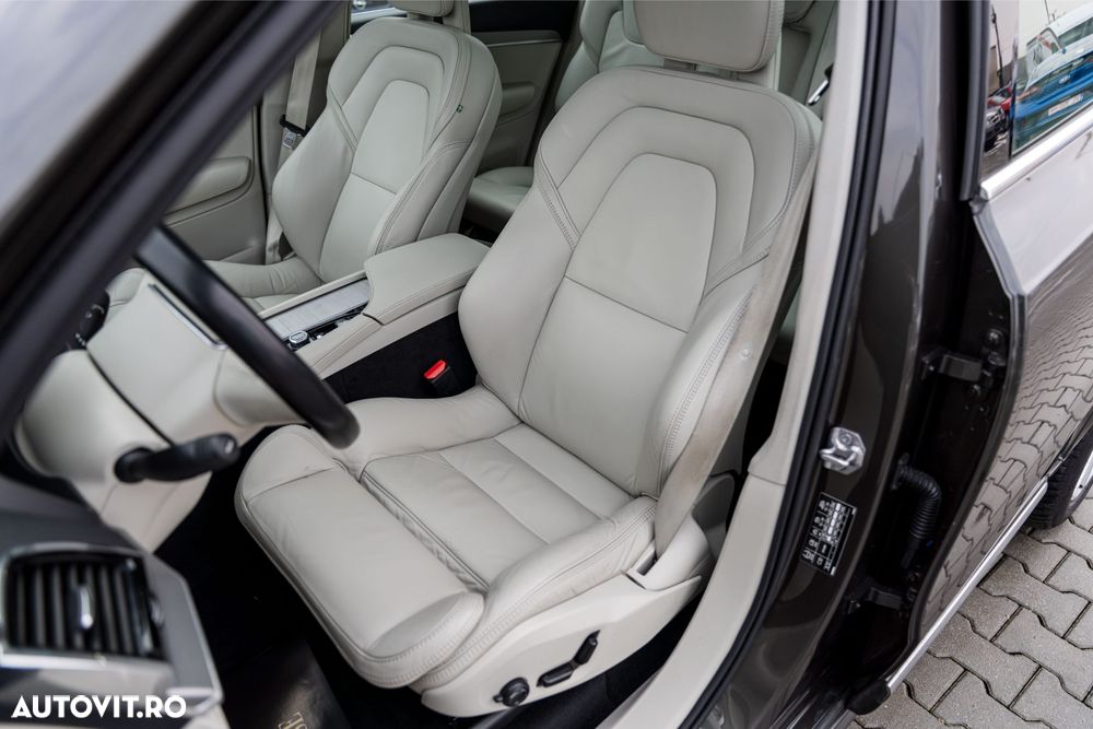 Volvo XC 90 D5 AWD Geartronic Inscription - 14